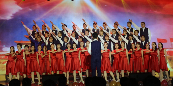 2、股份公司大合唱《祖國(guó)不會(huì)忘記》.jpg